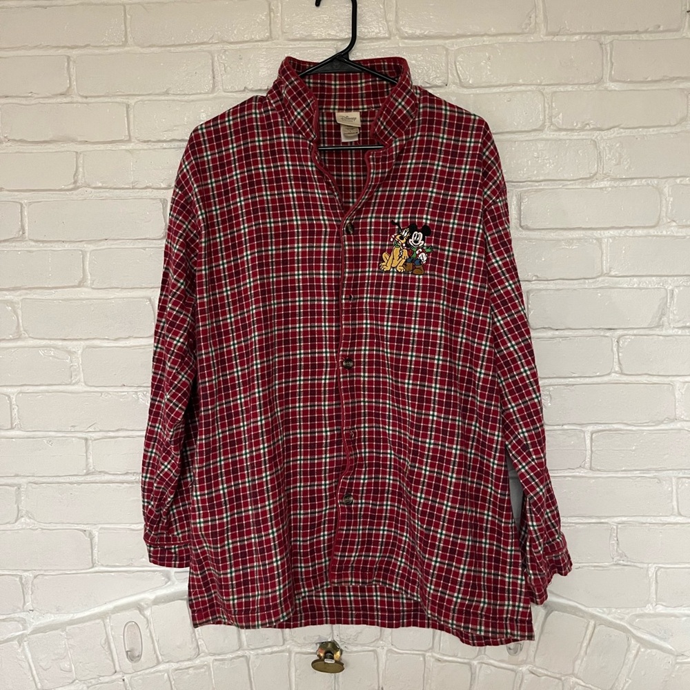 Vintage Disney Mickey Mouse and Pluto Christmas shirt